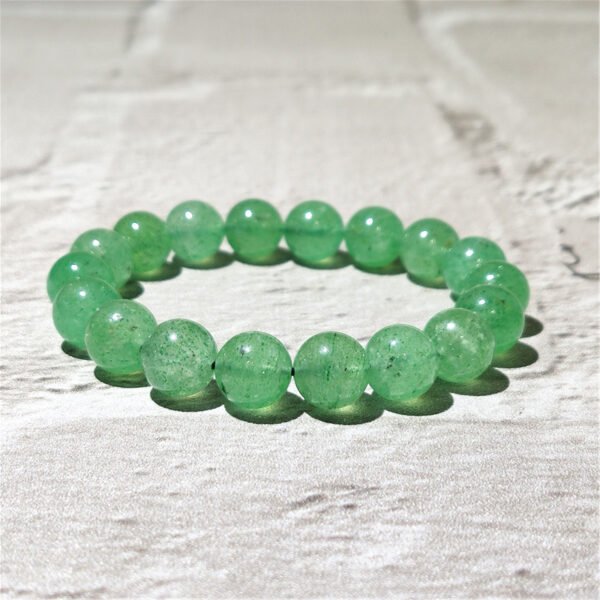 Natural green strawberry crystal - Image 2
