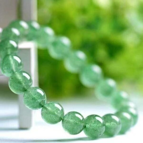 Natural green strawberry crystal